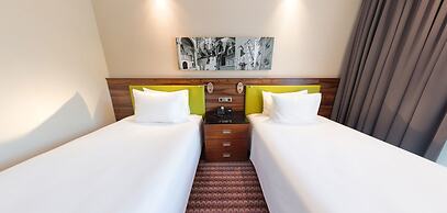 Hampton by Hilton Krakow