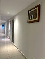 De UPTOWN Hotel @ SS2
