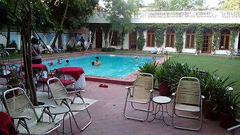 Hotel Megh Niwas