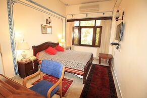 Hotel Megh Niwas