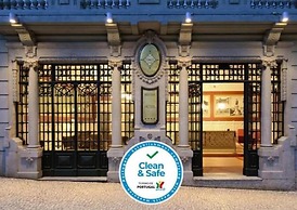 EMAJ Guimarães Boutique Hotel