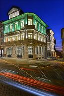 EMAJ Guimarães Boutique Hotel