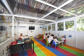 Risa Hotel