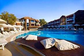 Risa Hotel