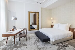 Yndo Hotel