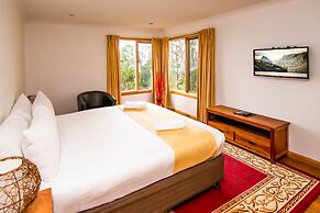 Lake St Clair Lodge