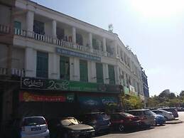 Maxi Inn