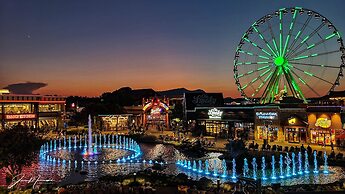 Margaritaville Island Hotel