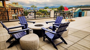 Margaritaville Island Hotel