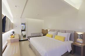 Euphoria Hotel