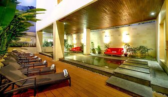Euphoria Hotel
