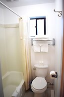 Hope Inn and Suites