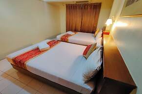 Virgo Batik Resort Teluk Batik Lumut