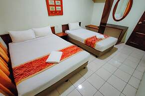 Virgo Batik Resort Teluk Batik Lumut