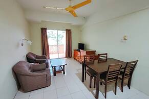 Virgo Batik Resort Teluk Batik Lumut