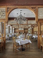 ARIES Hotel & SPA