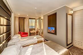 The View Luxury Rooms
