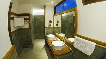 The Barefoot Eco Hotel