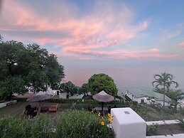 Njaya Lodge