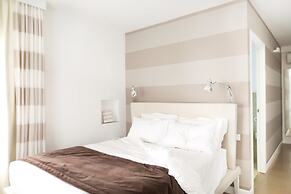 Via Del Corso Home