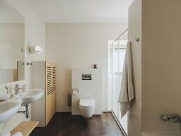 Casa Solayme Garrett