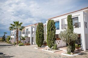 Julipapas Gardens