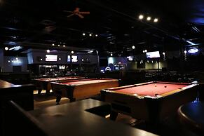 Tamarack Motor Inn