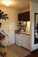 Tamarack Motor Inn