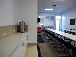 Laguna Apartments