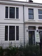 Glasgow House