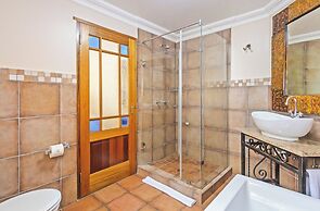 Sunward Park Guest House & Conference Centre
