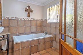 Sunward Park Guest House & Conference Centre