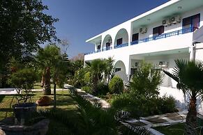Nitsas Hotel Apartments