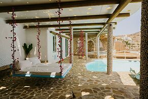 Agalia Luxury Suites