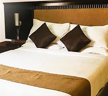 Riverside Hotel and Conference Centre