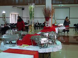 Riverside Hotel and Conference Centre