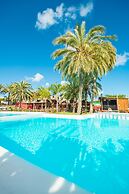 HL Miraflor Suites