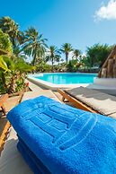 HL Miraflor Suites
