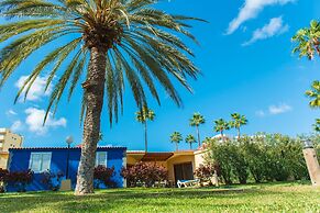 HL Miraflor Suites