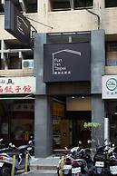 Fun Inn Taipei Hostel