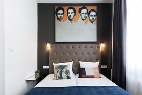 Quentin Leidse Square Hotel