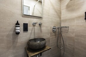 Quentin Leidse Square Hotel