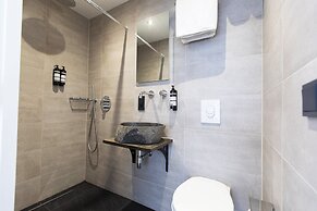 Quentin Leidse Square Hotel