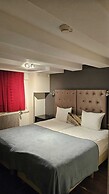 Quentin Leidse Square Hotel