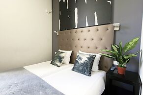 Quentin Leidse Square Hotel