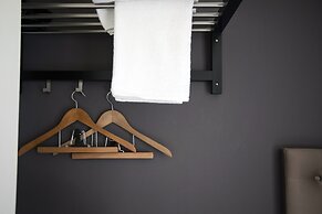 Quentin Leidse Square Hotel