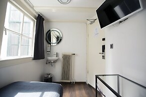Quentin Leidse Square Hotel