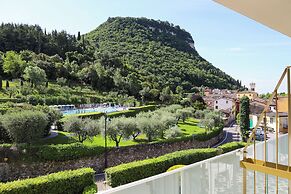 Bike Hotel La Perla