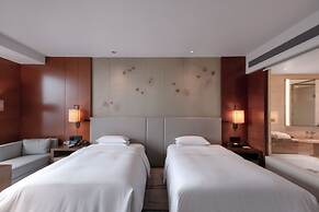 DoubleTree by Hilton Guangzhou Science City-Free Shuttle Bus Service D
