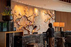 DoubleTree by Hilton Guangzhou Science City-Free Shuttle Bus Service D
